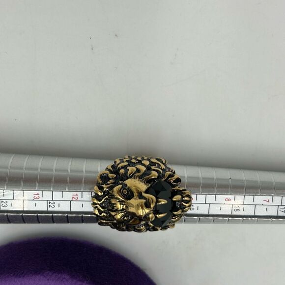 Men’s Gucci iconic Lionhead ring size 10 made in Italy - Picture 9 of 10